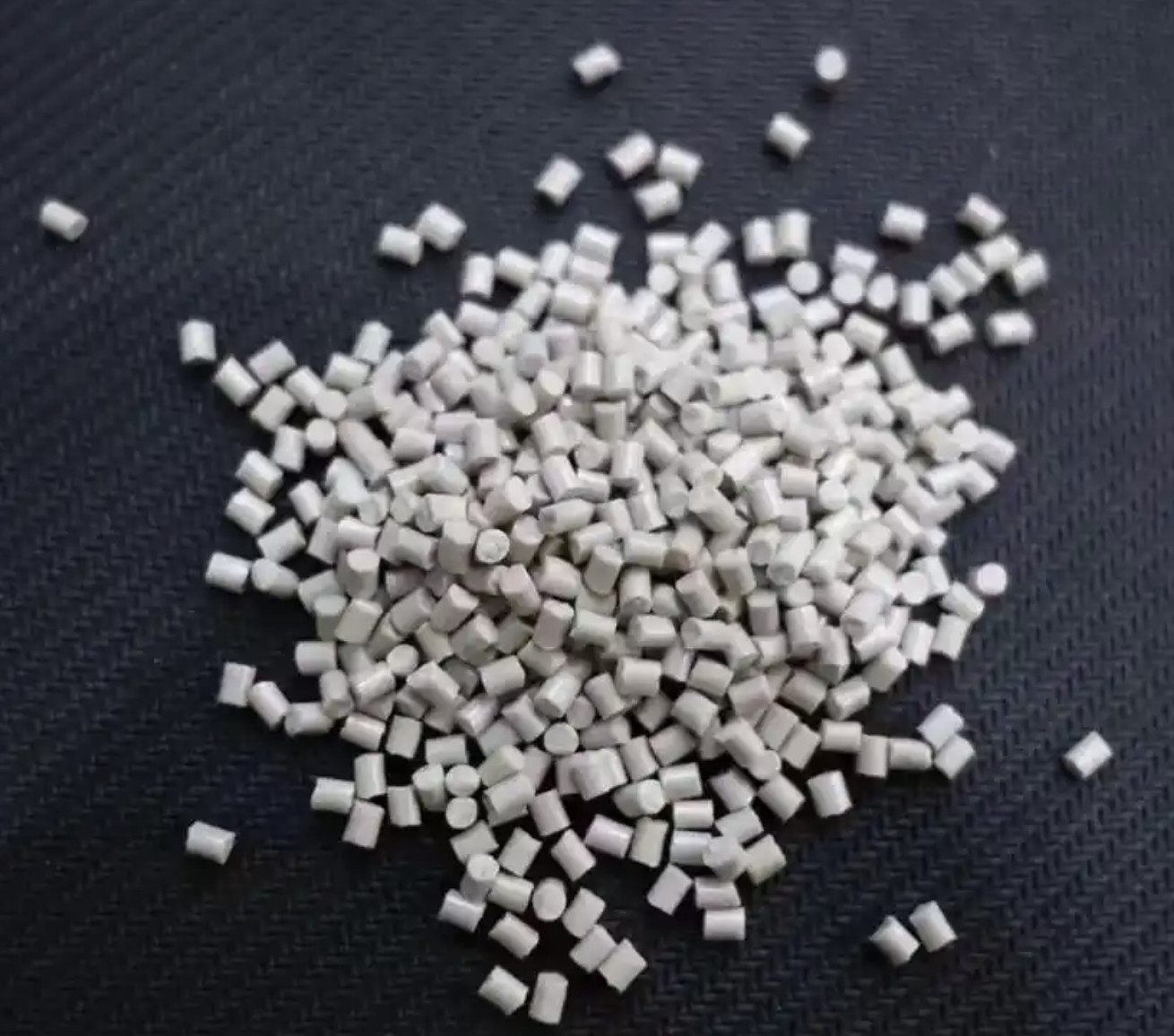 Ultimi blog aziendali su SBIRCIATA (Polyetheretherketone) – proprietà & applicazioni