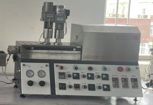 comprare polimero di plastica gemellato parallelo dell'estrusore a vite di 800X350X580mm che compone espulsore online manufacture